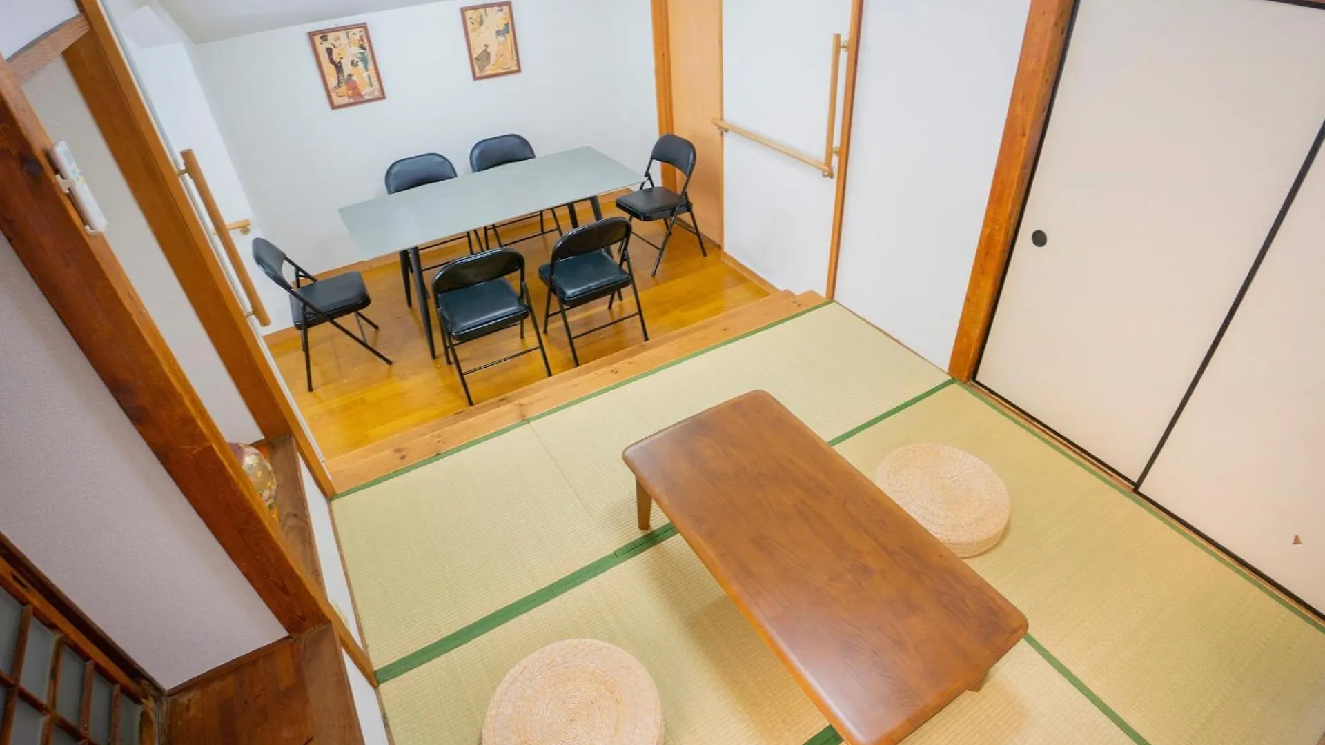 Villa Family Or Business Travel 20 Percent Off丨200 Sqm 丨 14 Min To Shinjuku 丨century-Old Japanese Garden 丨3 Parking Spaces丨4 Bedrooms Tokyo Japan
