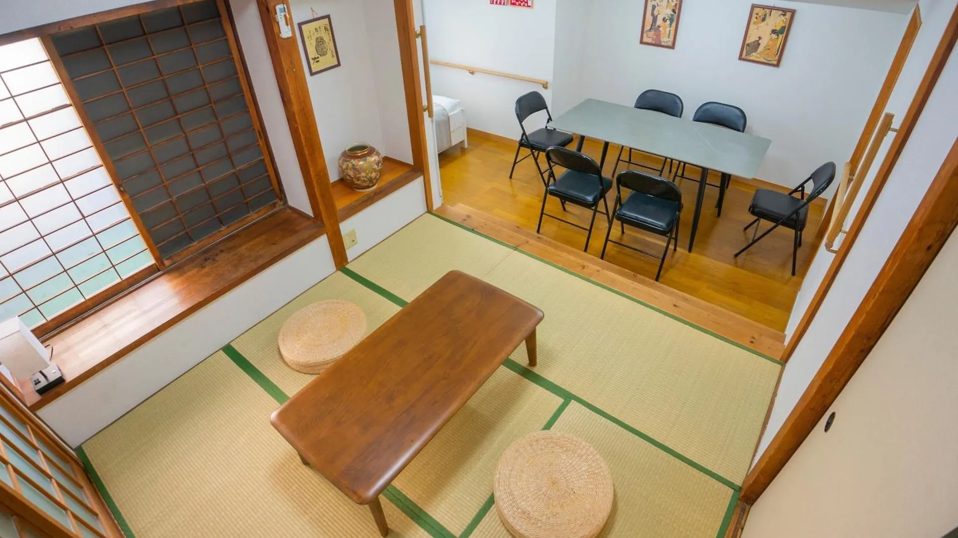 Family Or Business Travel 20 Percent Off丨200 Sqm 丨 14 Min To Shinjuku 丨century-Old Japanese Garden 丨3 Parking Spaces丨4 Bedrooms Tokyo