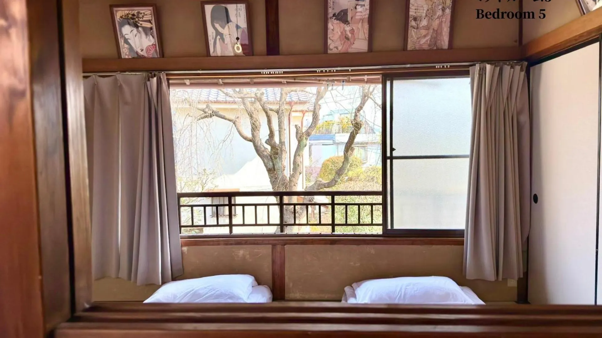 Villa Family Or Business Travel 20 Percent Off丨200 Sqm 丨 14 Min To Shinjuku 丨century-Old Japanese Garden 丨3 Parking Spaces丨4 Bedrooms Tokyo