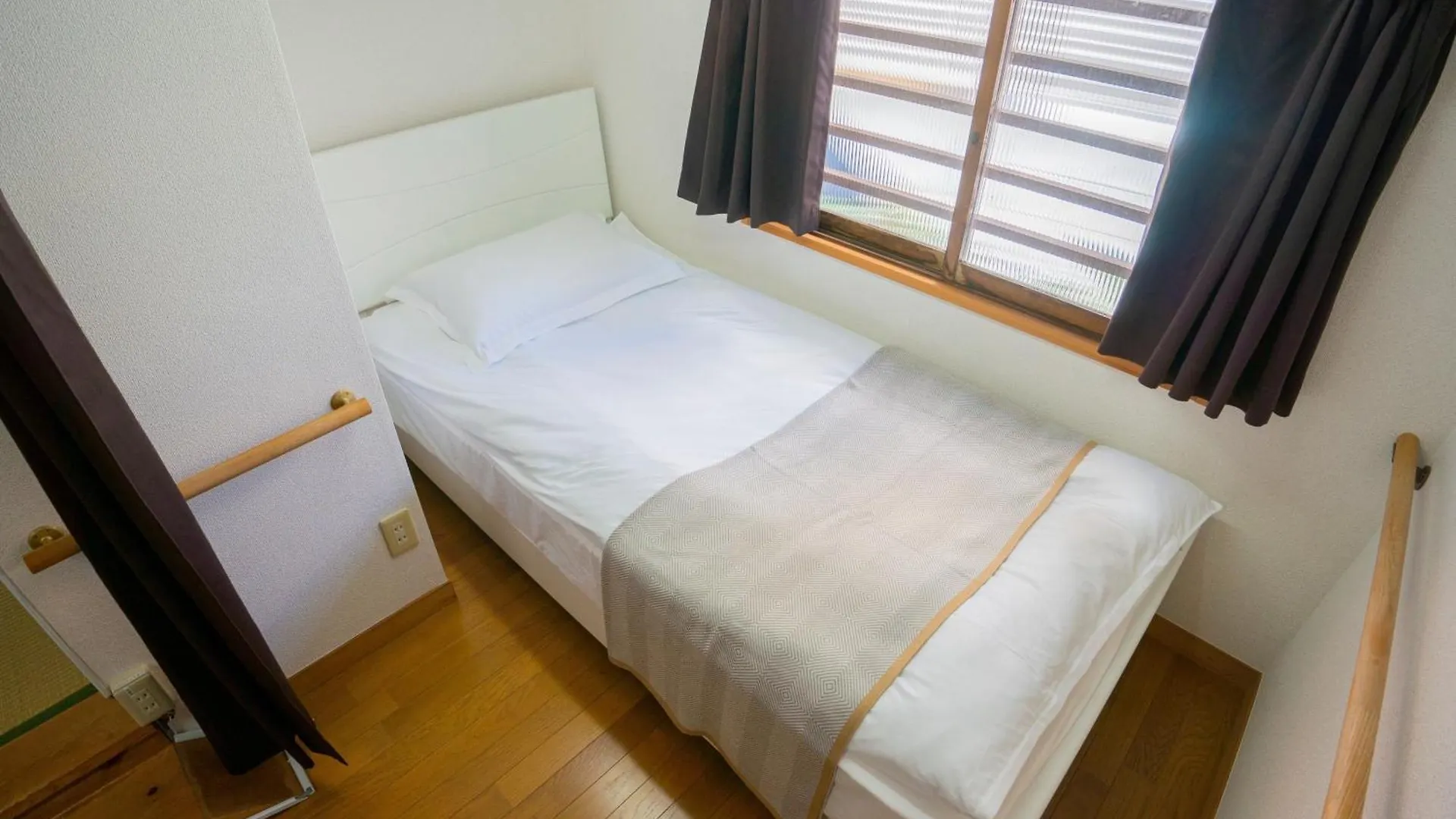 Family Or Business Travel 20 Percent Off丨200 Sqm 丨 14 Min To Shinjuku 丨century-Old Japanese Garden 丨3 Parking Spaces丨4 Bedrooms Prefektura Tokio Japonsko